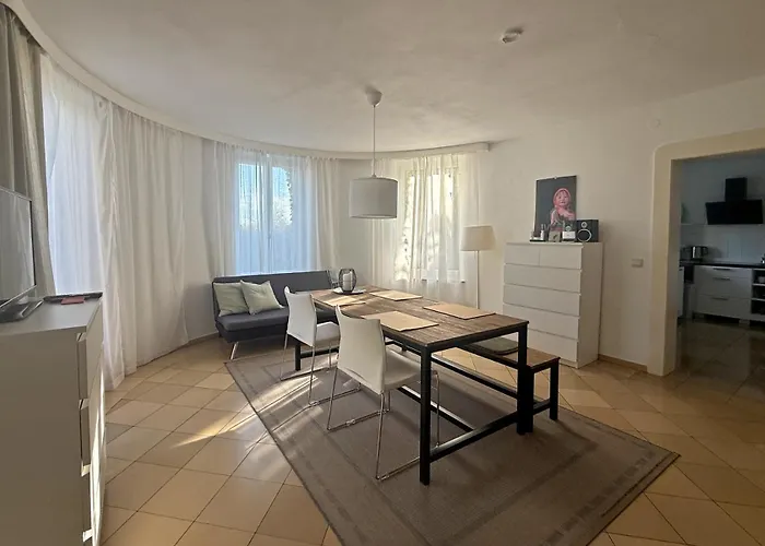 Appartement Paterre In Der Rosa
