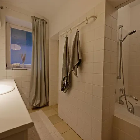 Paterre In Der Rosa Apartment Selb